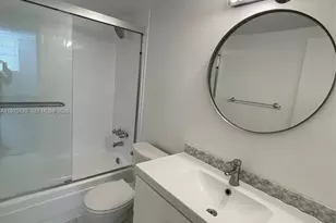 1455 N Treasure Dr, North Bay Village, FL 33141 - Photo 15