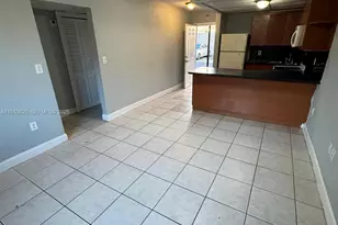 652 NW 3rd St, Miami, FL 33128 - Photo 9