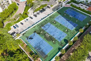 20201 E Country Club Dr, Aventura, FL 33180 - Photo 33