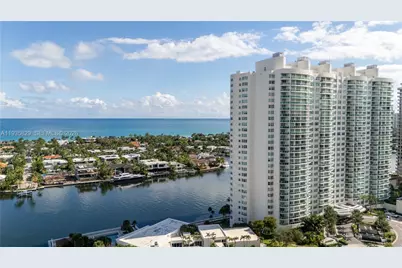 20201 E Country Club Dr #2506, Aventura, FL 33180 - Photo 3