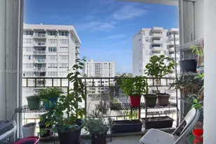 1340 Lincoln Rd, Miami Beach, FL 33139 - Photo 17