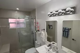 10378 Welleby Isles Blvd, Sunrise, FL 33351 - Photo 15