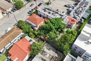 984 SW 6th St, Miami, FL 33130 - Photo 7