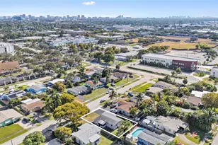 5641 NE 8th Ave, Oakland Park, FL 33334 - Photo 23