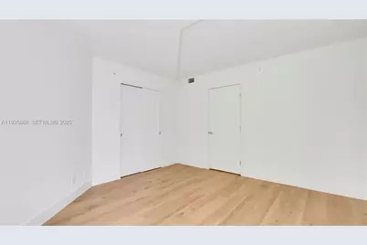 555 NE 34th St #607, Miami, FL 33137 - Photo 25