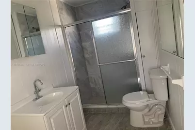 1911 SW 87th Ave, Davie, FL 33324 - Photo 13