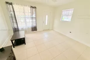 1311 N 69th Ave, Hollywood, FL 33024 - Photo 9