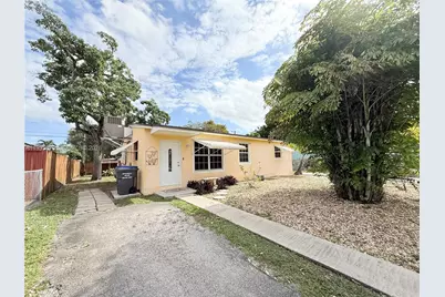 1311 N 69th Ave, Hollywood, FL 33024 - Photo 1