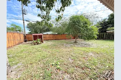 1311 N 69th Ave, Hollywood, FL 33024 - Photo 31
