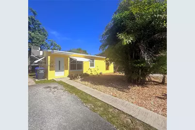 1311 N 69th Ave, Hollywood, FL 33024 - Photo 1