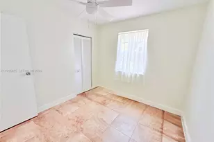 1311 N 69th Ave, Hollywood, FL 33024 - Photo 9