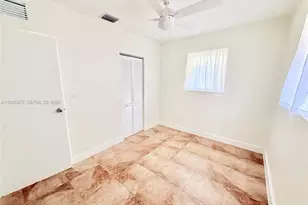 1311 N 69th Ave, Hollywood, FL 33024 - Photo 17