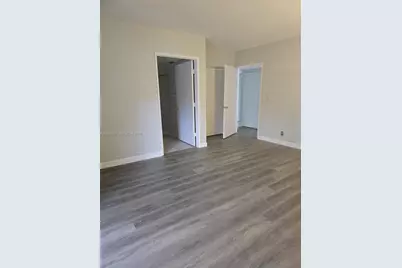 4705 SW 62nd Ave #201, Davie, FL 33314 - Photo 5