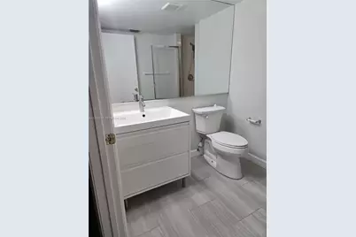 4705 SW 62nd Ave #201, Davie, FL 33314 - Photo 7