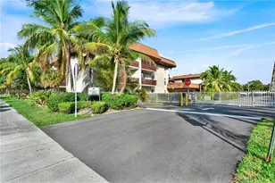 7477 SW 82nd St, Miami, FL 33143 - Photo 3