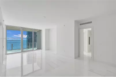 300 Biscayne Boulevard Way #3605W, Miami, FL 33131 - Photo 15