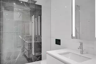 300 Biscayne Blvd Way, Miami, FL 33131 - Photo 25