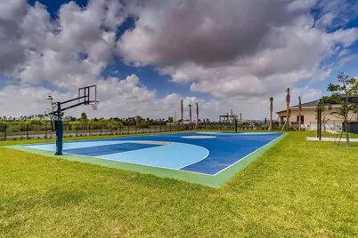 461 NE 5th Ter, Florida City, FL 33034 - Photo 17