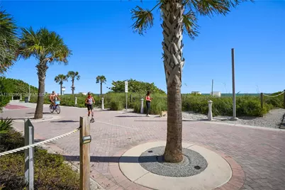 5875 Collins Ave #1003, Miami Beach, FL 33140 - Photo 7