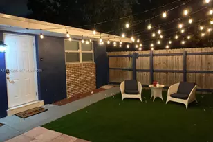 2223 Liberty St, Hollywood, FL 33020 - Photo 15