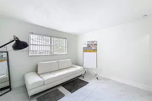 2223 Liberty St, Hollywood, FL 33020 - Photo 9