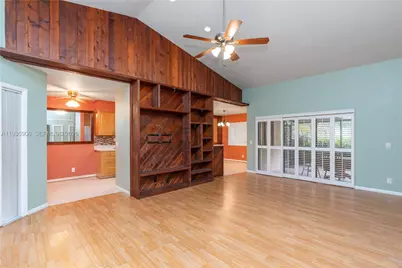 9360 S Chelsea Dr S, Plantation, FL 33324 - Photo 5