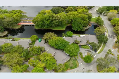 9360 S Chelsea Dr S, Plantation, FL 33324 - Photo 55