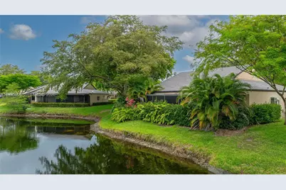 9360 S Chelsea Dr S, Plantation, FL 33324 - Photo 41