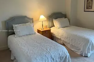 19707 Turnberry Way, Aventura, FL 33180 - Photo 13