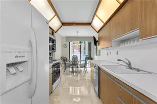 19707 Turnberry Way, Aventura, FL 33180 - Photo 15