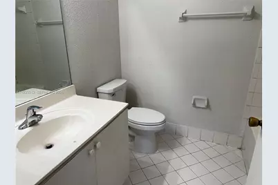 2920 SE 13th Rd #201-45, Homestead, FL 33035 - Photo 5