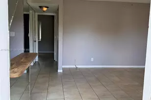 402 Lakeside Dr, Margate, FL 33063 - Photo 23