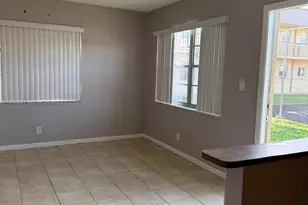 402 Lakeside Dr, Margate, FL 33063 - Photo 9