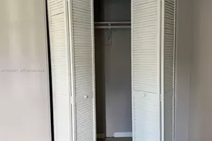 402 Lakeside Dr, Margate, FL 33063 - Photo 15