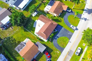 9906 Westwood Dr, Tamarac, FL 33321 - Photo 15