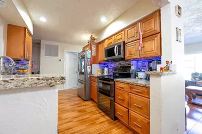 9906 Westwood Dr, Tamarac, FL 33321 - Photo 31