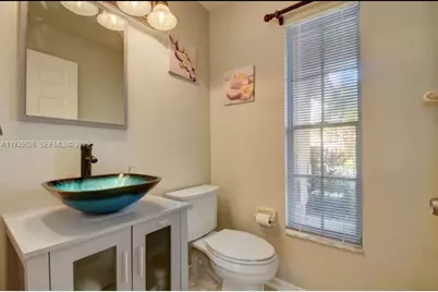 12980 Blue Lake Dr, Wellington, FL 33414 - Photo 15