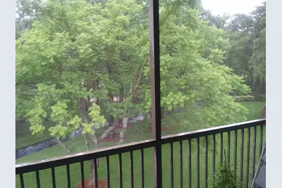 7710 NW 50th St #307, Lauderhill, FL 33351 - Photo 13