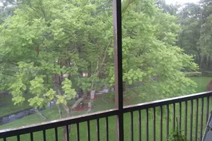 7710 NW 50th St, Lauderhill, FL 33351 - Photo 13