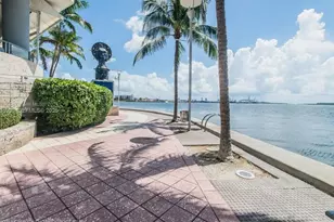 335 S Biscayne Blvd, Miami, FL 33131 - Photo 5