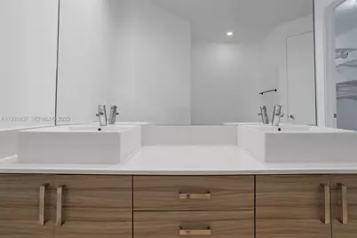 2784 SW 34th Ave, Miami, FL 33133 - Photo 27