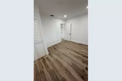 1526 SW 65th Ave, West Miami, FL 33144 - Photo 9