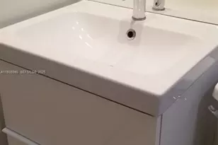 15639 SW 73rd Cir Terrace, Miami, FL 33193 - Photo 7