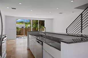 7004 NE 5th Ave, Miami, FL 33138 - Photo 7