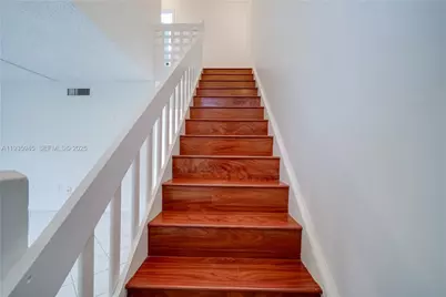 11483 SW 109th Rd #2E, Miami, FL 33176 - Photo 17