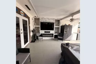 3140 NW 60th St, Miami, FL 33142 - Photo 25