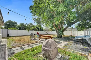 2826 Dewey St, Hollywood, FL 33020 - Photo 7