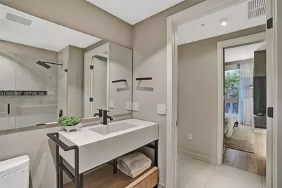 1010 SW 2nd Ave #601, Miami, FL 33130 - Photo 19