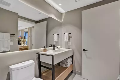 1010 SW 2nd Ave #601, Miami, FL 33130 - Photo 29