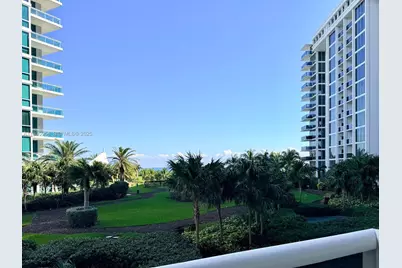 10275 Collins Ave #333, Bal Harbour, FL 33154 - Photo 19